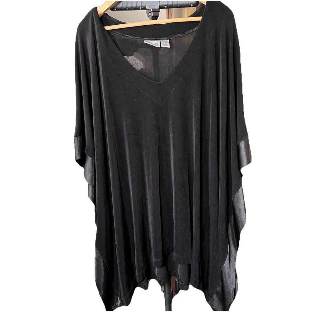 CHICO’S TRAVELERS V-Neck Kaftan Tunic Top‎ Blouse Black w/Satin Trim M/L